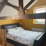 Ye Old Sun Inn, Barn Apartment